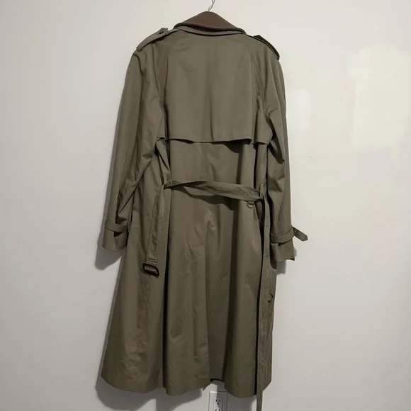 Vintage Olive Trench Coat with Purple Plaid Lining Detachable Insert & Collar - Picture 2 of 16